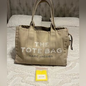Marc Jacobs Khaki Tote Bag